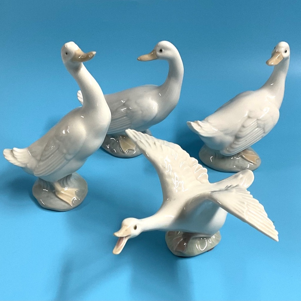 4 Lladro Geese
